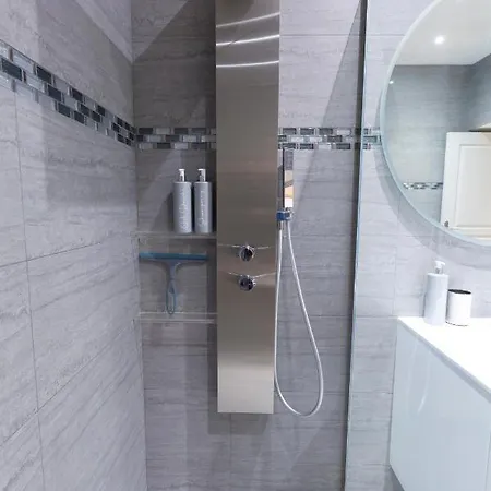 Lägenhet Jardin Des Muses - 2 Pieces - Parking Carre D'or *