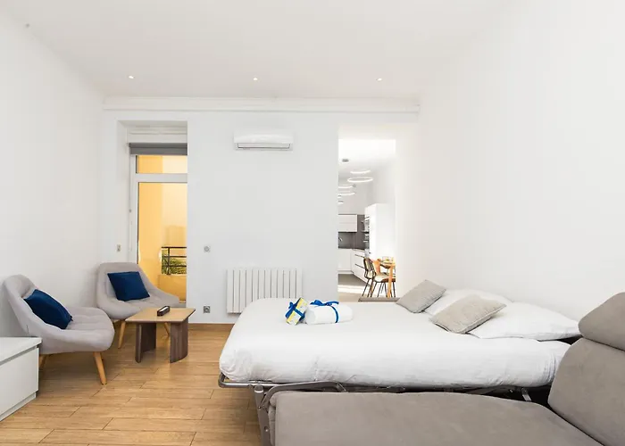 Apartmán Jardin Des Muses - 2 Pieces - Parking Carre D'or