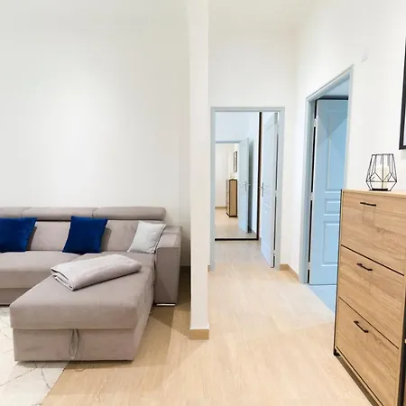 Jardin Des Muses - 2 Pieces - Parking Carre D'or Apartment *