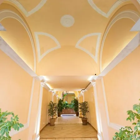 Apartment Jardin Des Muses - 2 Pieces - Parking Carre D'or *