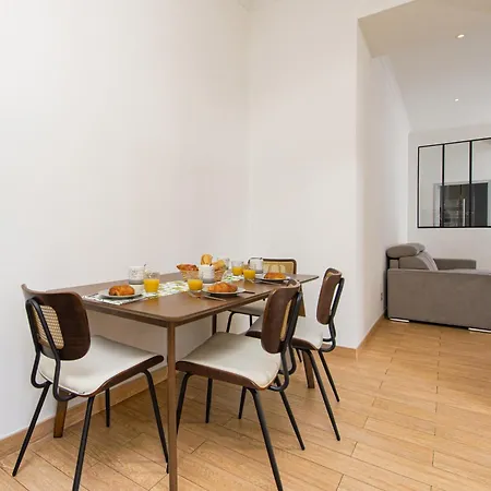 Jardin Des Muses - 2 Pieces - Parking Carre D'or