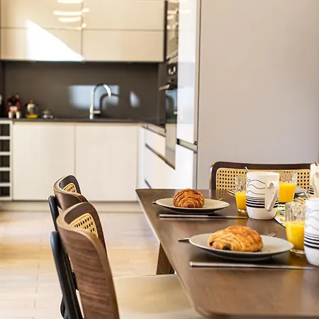 Jardin Des Muses - 2 Pieces - Parking Carre D'or Apartment Menton